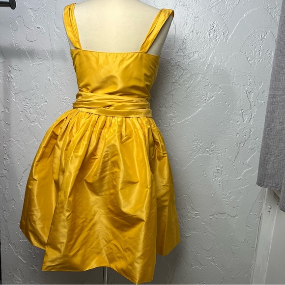 Diane Von Furstenberg Taffeta Silk Yellow Wrap Dress Small - Picture 6 of 14